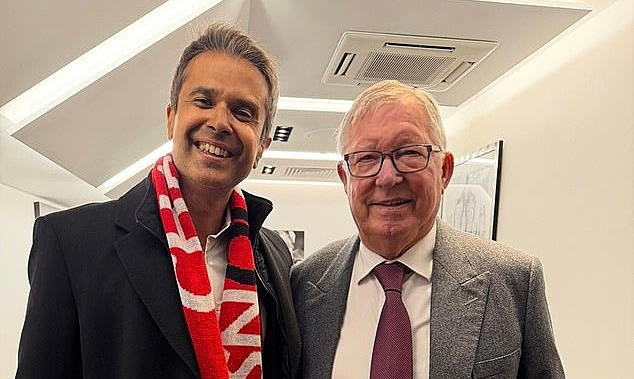 Sir Alex Ferguson nhập viện khiến người hâm mộ MU không khỏi bất an - nguồn tin từ game bài 